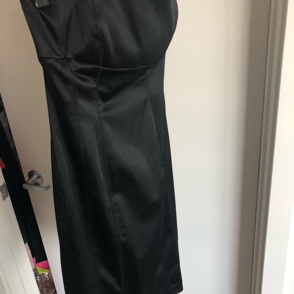 Black Bebe fitted strapless cocktail dress - Picture 5 of 5